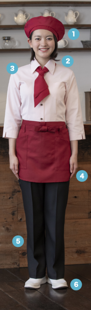 可愛いピンク×ワインカラー。 使いやすい七分袖シャツは 接客も簡単な調理も こなせる便利な１着